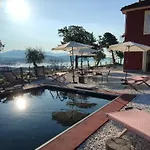 Gospodarstwo agroturystyczne Belvedere 9 *