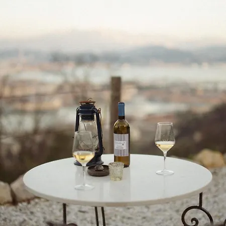 Belvedere 9 Farm stay La Spezia